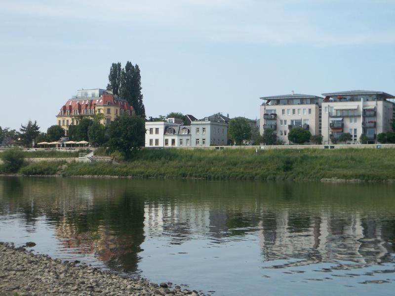 Ambiente-An-Der-Elbe-Wohnung-Og Dresden Eksteriør bilde